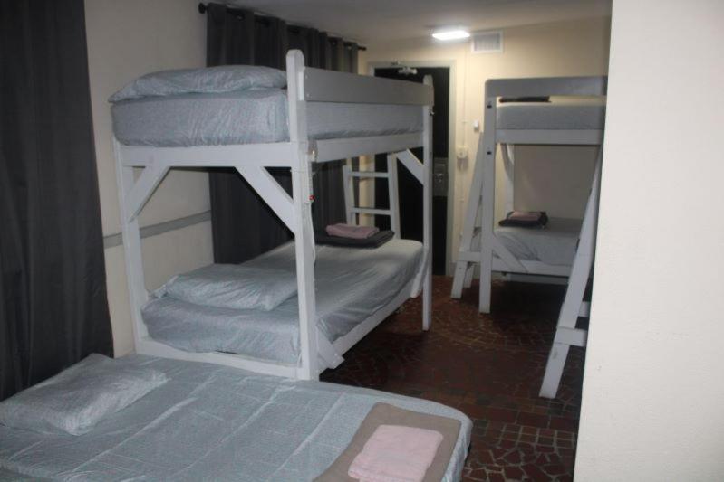 Hoosville Hostel Florida City Eksteriør billede